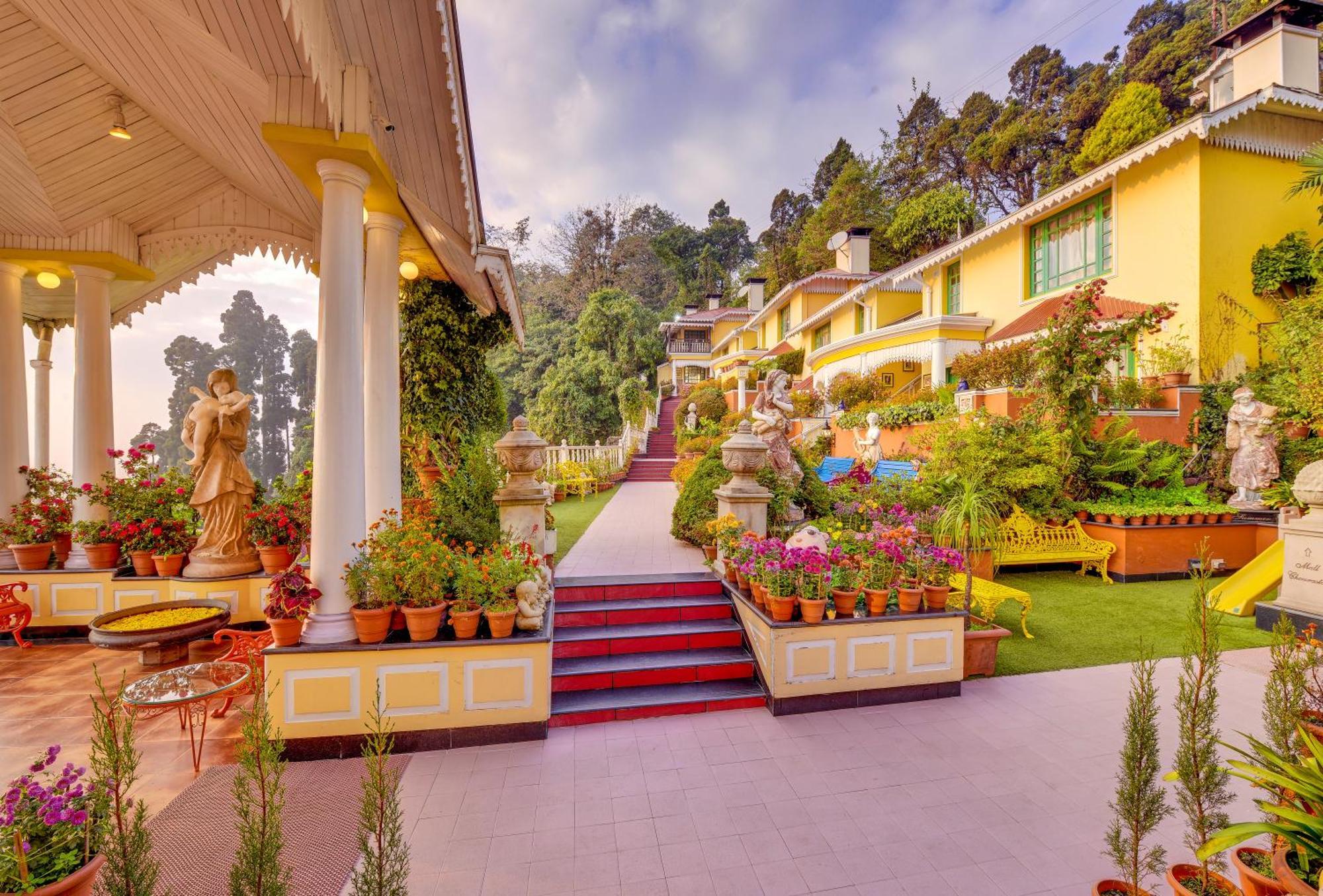 Deluxe Campbell Residency King on Foods & Soft Beverages* | Discounts on Laundry Services* | INR 500 spa credit during your on selective Massage services TnC Apply* | Minibar 2 cans of soft Beverages Once on Arriv