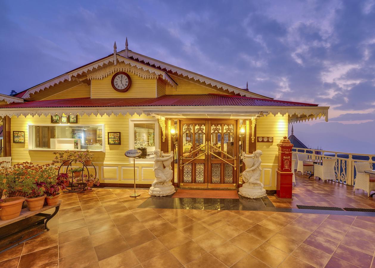 Deluxe Campbell Residency King on Foods & Soft Beverages* | Discounts on Laundry Services* | INR 500 spa credit during your on selective Massage services TnC Apply* | Minibar 2 cans of soft Beverages Once on Arriv